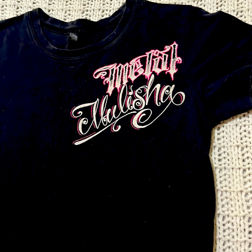 Shirt - Picture 2 of 4